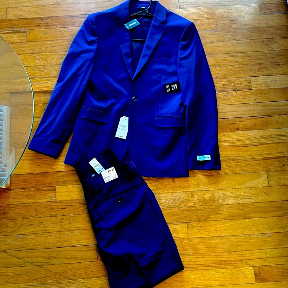 Men’s Blue Suit